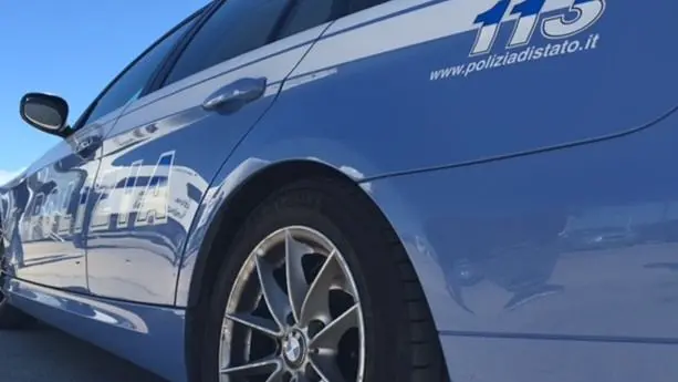 Commando assalta portavalori in Calabria: colpo da due milioni nella galleria di Scilla