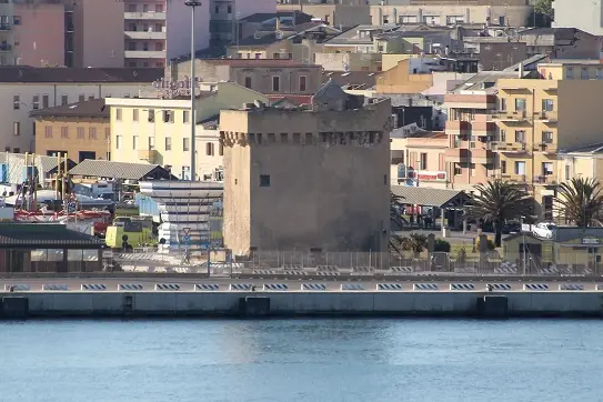 <p>Porto Torres</p>\\n