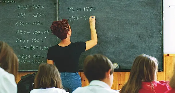 Concorso per gli insegnanti: Firino scrive al Ministro: \"Professori sardi discriminati\"