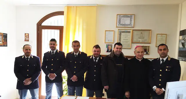 Visita del Vescovo al Commissariato di Polizia