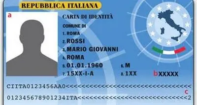 Olanda. Carta elettronica di identità non riconosciuta: fermo alla frontiera per due giovani