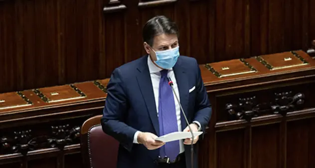 Camera dei Deputati: Conte supera lo scoglio della fiducia. 321 sì, 259 no e 27 astenuti