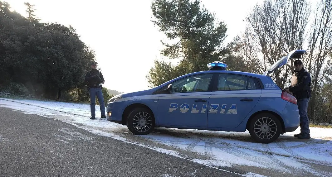 Irregolarità nell'affidamento dei lavori: indagato l'ex sindaco e altre 13 persone