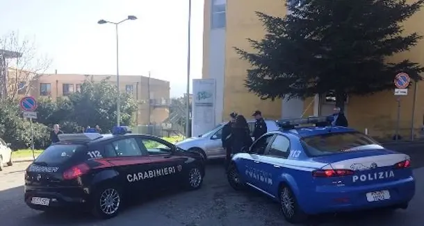 Carabinieri e Polizia bloccano uno stalker 46enne che da anni molestava l'ex moglie