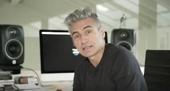 Problemi alle corde vocali, Ligabue sospende il tour: ecco le nuove date dei concerti