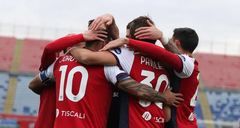 Cagliari-Benevento 1-2, disastro totale ed ennesimo ko per i rossoblù