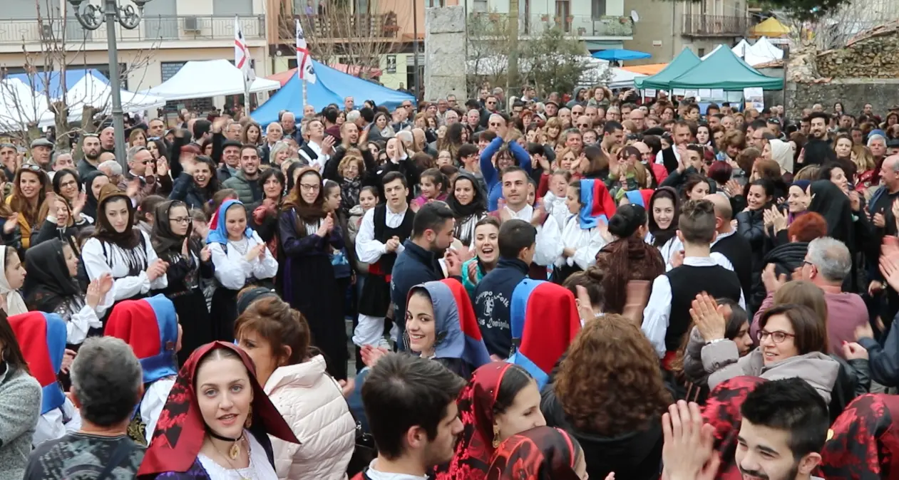 Tonara in festa per la Pasquetta più amata dell'Isola
