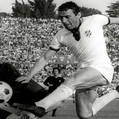 Un omaggio a Gigi Riva: storie e ricordi di un'icona del calcio