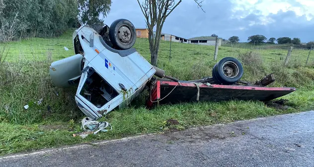 Camioncino fuori strada alle porte di Siurgus