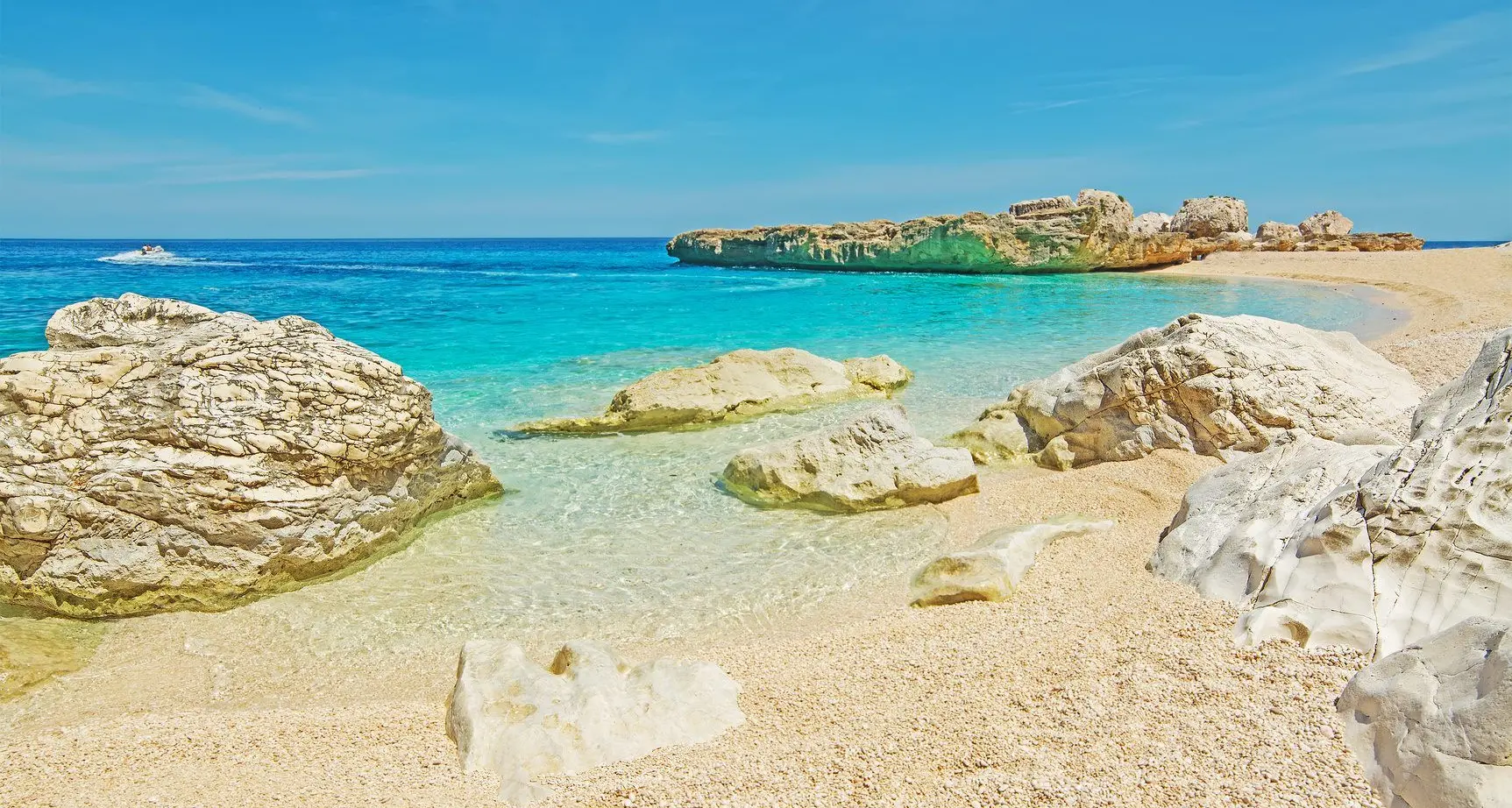 TripAdvisor: è Cala Mariolu la spiaggia più bella d'Italia