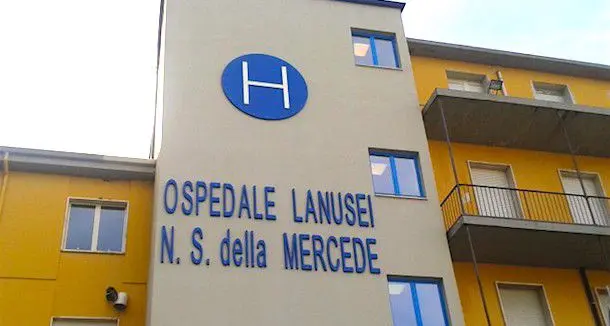 In difesa dell'ospedale Nostra Signora della Mercede il sindaco e il suo vice da quattro giorni fanno lo sciopero della fame