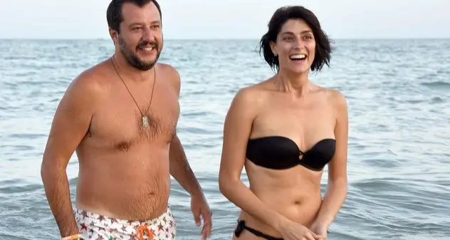 Elisa Isoardi: \"Con Salvini la storia più importante della mia vita\"