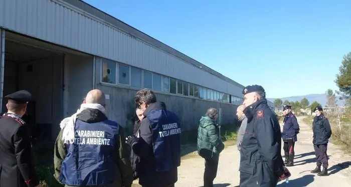 Lo scandalo nell'area industriale di Ottana: i Carabinieri del Nucleo operativo ecologico hanno sequestrato diversi terreni