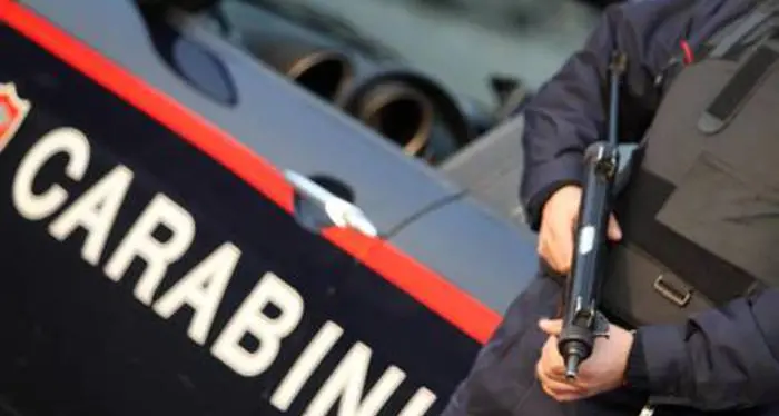 Catturato dai Carabinieri del reparto territoriale l'uomo che nei giorni scorsi ha sparato una trentina di colpi in città