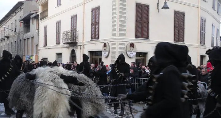 Urthos e Buttudos al Carnevale di Viareggio