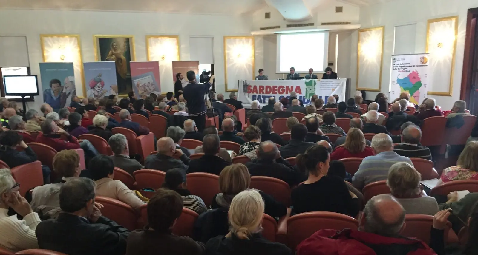 \"Il 2016 del Volontariato Sardo\". A Donigala Fenughedu si svolge la Conferenza regionale di Programmazione promossa da Sardegna Solidale