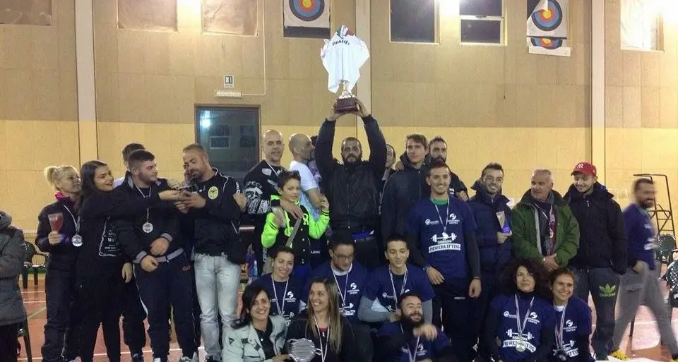 Sollevamento pesi, 2015 ricco di soddisfazioni per la Sardegna Powerlifting