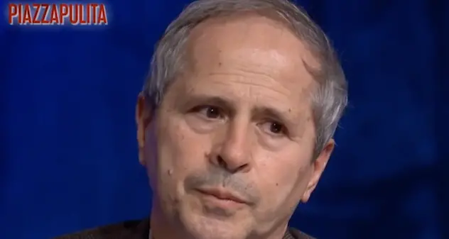 Covid, Crisanti: “Per toglierci la mascherina ci vorranno un paio di anni”