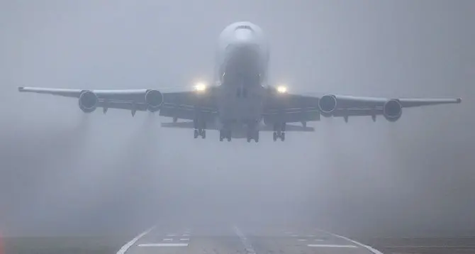 Tre voli dirottati sugli scali di Olbia e Cagliari a causa della nebbia