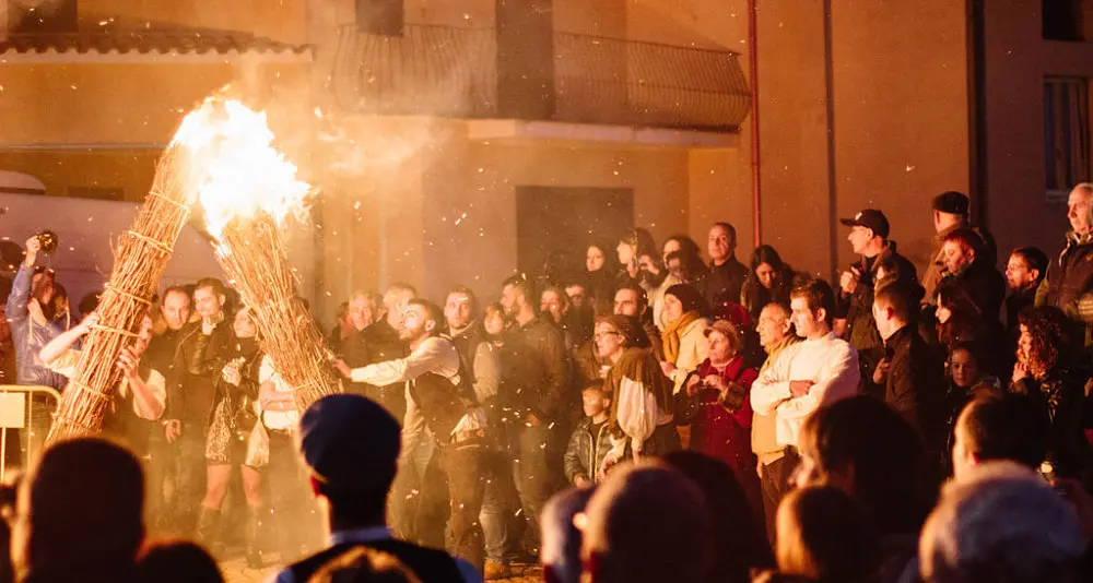 Autunno in Barbagia a Gadoni. Frammenti di Carnevale in mostra per l'occasione