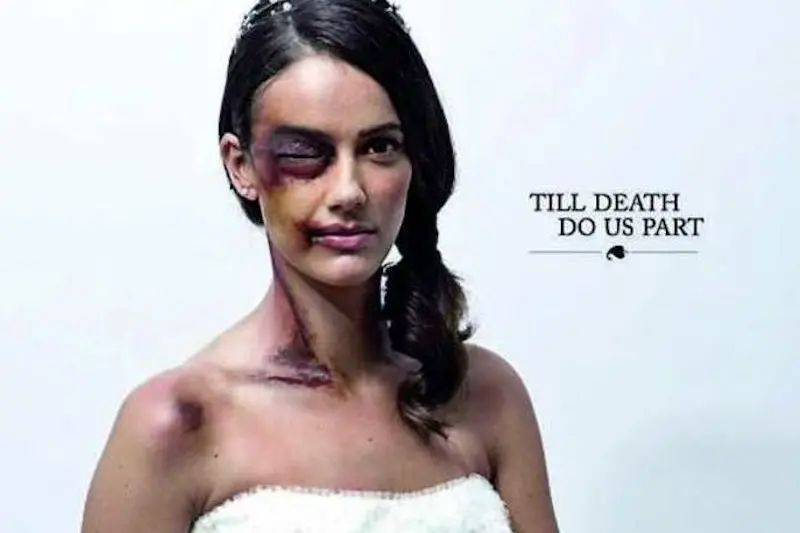 Una delle immagini della campagna delle Nazioni Unite contro la violenza sulle donne, tratta dal sito ufficiale della campagna http://www.create4theun.eu/.                    ANSA