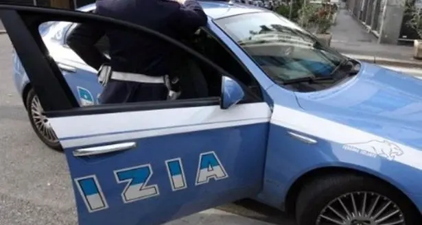 Rapina a mano armata al bar per 130 euro