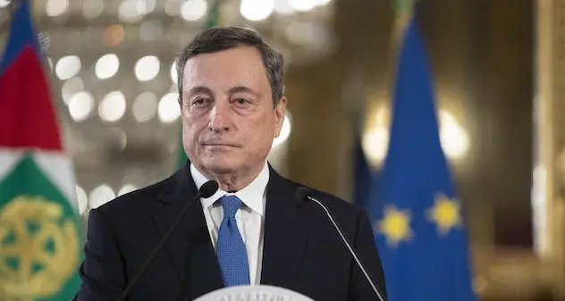 Consultazioni. Draghi: ipotesi prolungamento anno scolastico