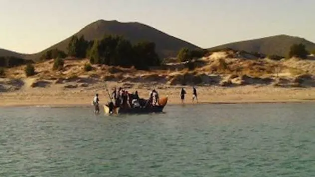 Proseguono le ricerche dei migranti dispersi in mare nel sud Sardegna