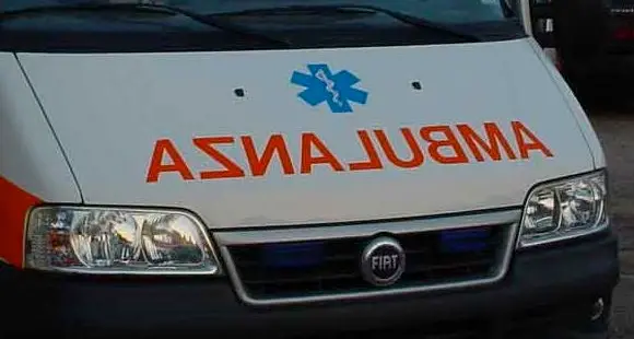 Cagliari. Saluta e muore