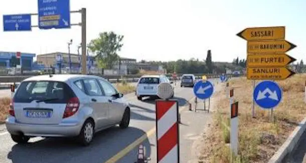 Statale 131 Carlo Felice. Nuove limitazioni al traffico in direzione Cagliari nel tratto compreso fra il km 33+500 e il km 38,000