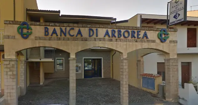 Rapina in banca a Donigala, arrestato 30enne di Ollolai