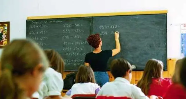 Una docente salva un ragazzo di 11 anni quasi soffocato da una merendina