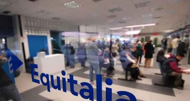 Sanluri:57enne muore negli uffici di Equitalia