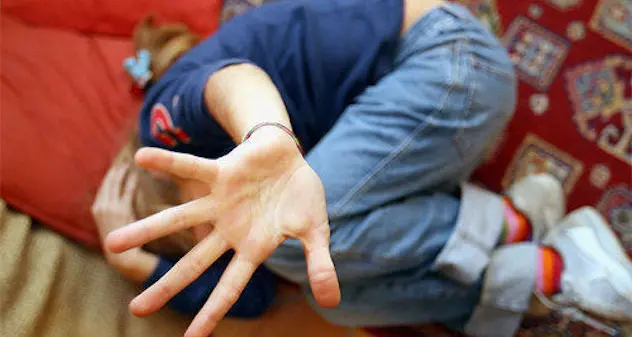 Minori e abusi: il preoccupante incremento nel mondo virtuale