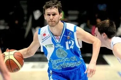 BOLOGNA, ITALY - APRIL 21:  Travis Diener of Banco di Sardegna in action during the LegaBasket Serie A match between Oknoplast Bologna and Banco di Sardegna Sassari at Unipol Arena on April 21, 2013 in Bologna, Italy.  (Photo by Roberto Serra - Iguana Press/Getty Images)