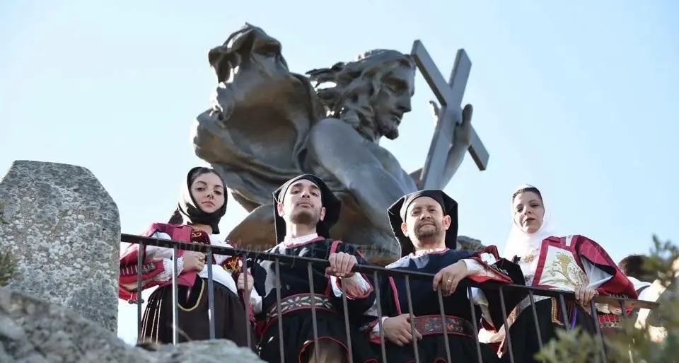 Sagra del Redentore: musiche e cavalieri sono l'anima della festa