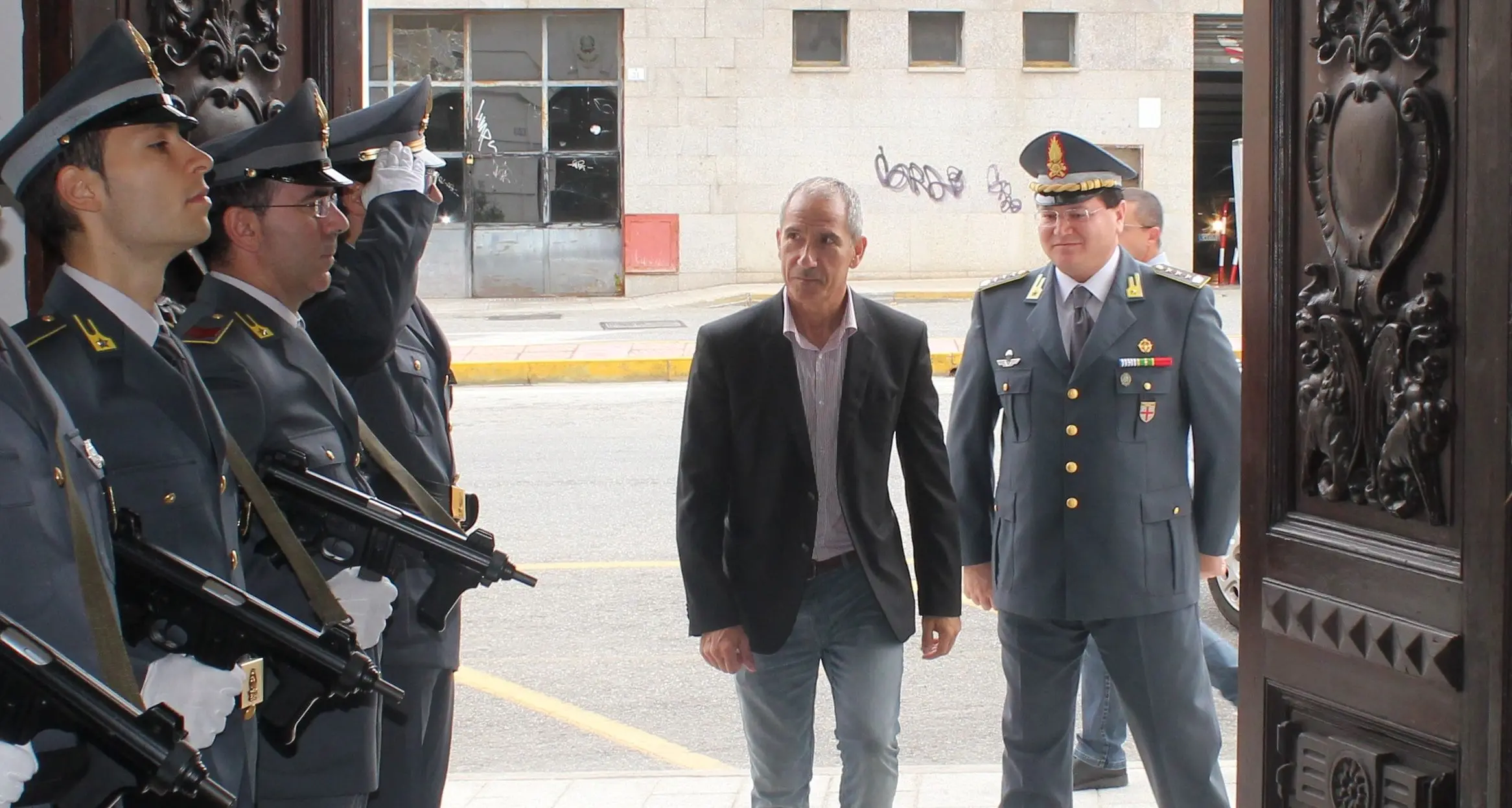 Nuoro. Il Procuratore della Repubblica in visita al Comando Provinciale della Guardia di Finanza