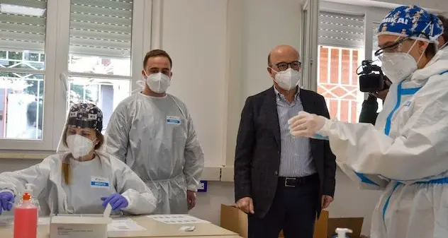'Sardi e sicuri'. Oltre 27mila test nel Cagliaritano e Sud Sardegna