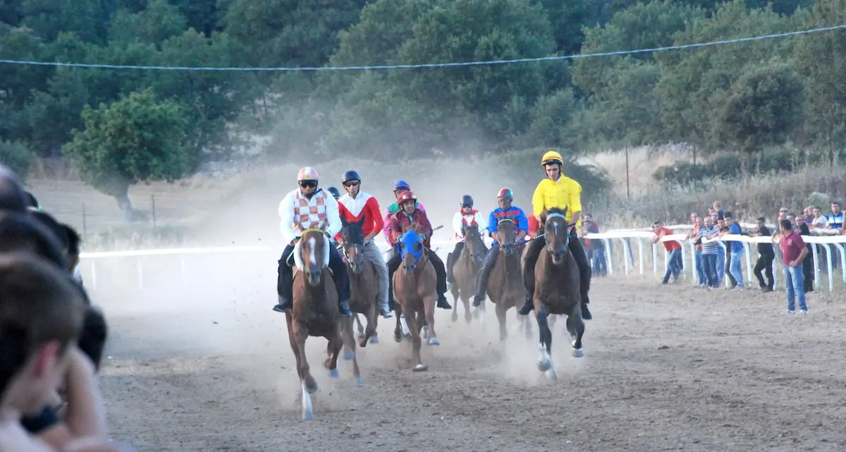 Storie di cavalli e comunità: si rinnova il Palio di Fonni