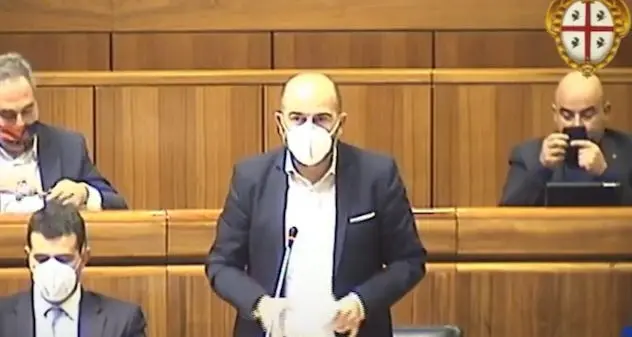 Sardegna arancione. Fratelli d'Italia: \"Governo riveda colore\"