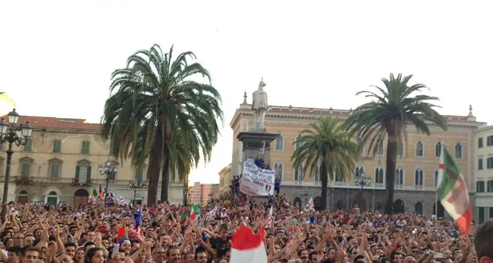 La Sardegna abbraccia i suoi campioni, è festa grande a Sassari