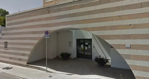 Nuoro. Un caso Covid in Comune, chiudono Servizi sociali