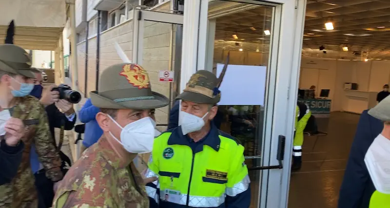 Il Generale Figliuolo: \"Onore all'Associazione Alpini, grazie per quello che fate\" IL VIDEO