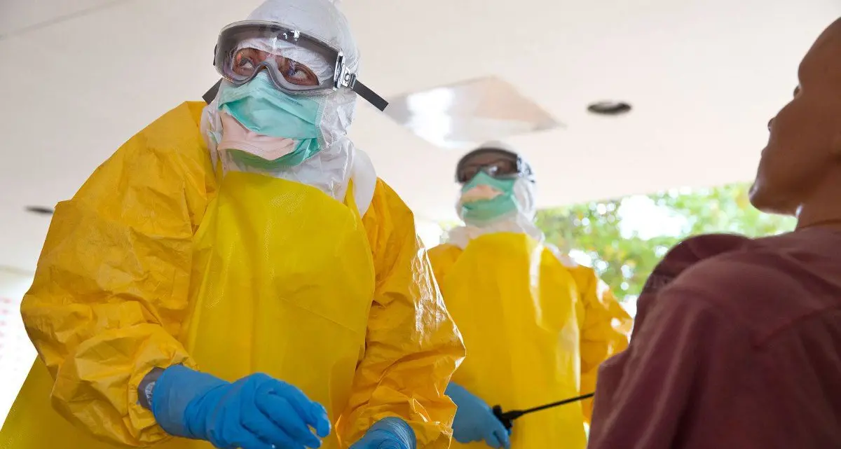 Ebola: fine isolamento per medici e parenti dell'infermiere che ha contratto il virus