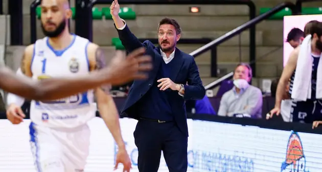 Basket, Serie A. La Dinamo perde in volata a Treviso
