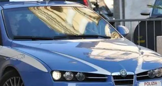 Minaccia di far saltare in aria l'abitazione: arrestato