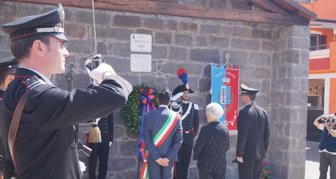 Intitolata una piazza all'appuntato dei Carabinieri reali Serafinangelo Colomo