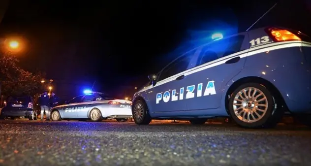 Controlli anti-Covid della Polizia, a Sassari chiusi un bar e un night club