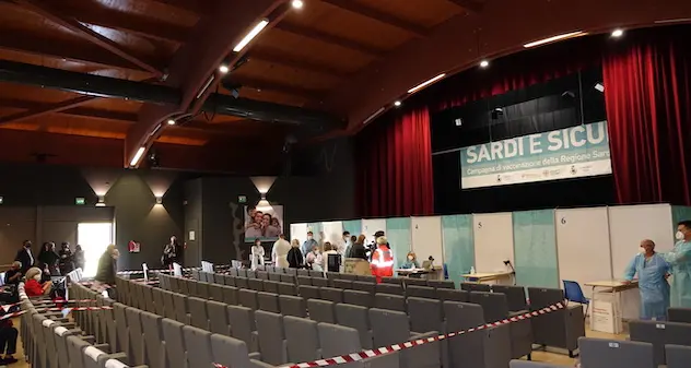 Campagna anti-Covid, al via nuovo punto di vaccinazione a Pula