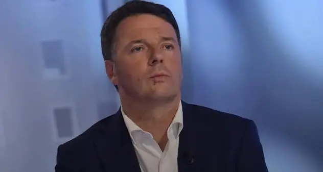 Renzi: \"Coprifuoco alle 22 non ha senso, errore regalare battaglia a Salvini\"